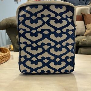 Roberta Roller Rabbit Storage Bag